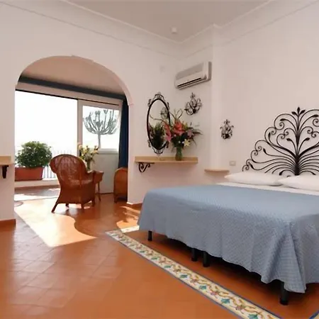 Pupetto Hotel 3*