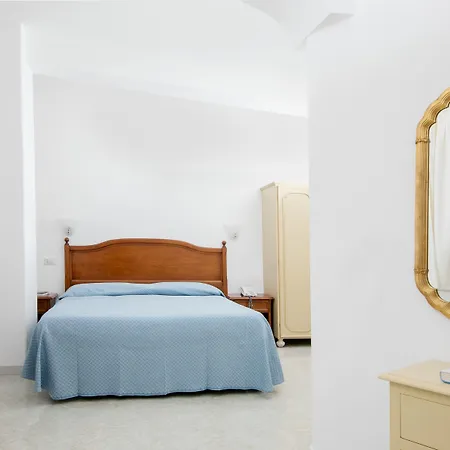 Pupetto 3* Позитано