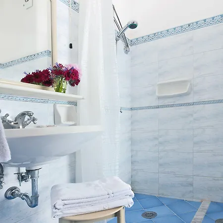 Pupetto 3* Позитано