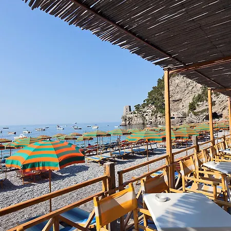 Pupetto Отель 3*