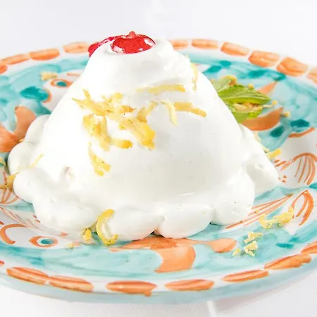 Pupetto فندق بوسيتانو