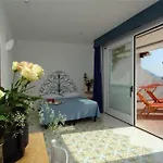 プペット ホテル 3*