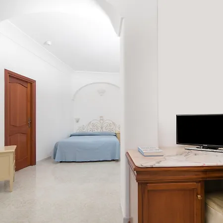 Pupetto Hotel 3*