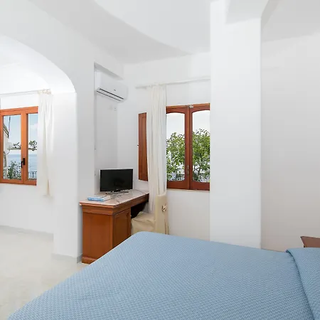 Pupetto Hotel 3*